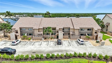 896 Buttonwood Dr unit 112, Fort Myers Beach, FL 33931 - photo 7