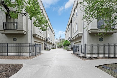 2414 Dorrington St unit A, Houston, TX 77030 - photo 3