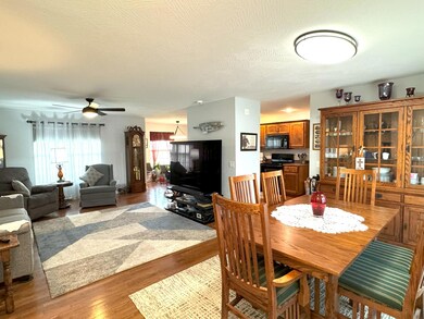 1356 S Appomattox Ave, Republic, MO 65738 - photo 4