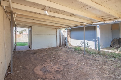 315 S 13th St, Slaton, TX 79364 - photo 3