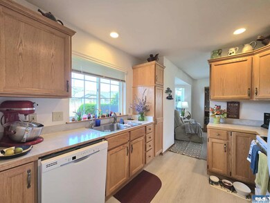 886 N Oxford Way, Sequim, WA 98382 - photo 4