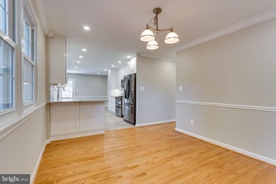 3303 Midland Rd, Fairfax, VA 22031 - photo 7