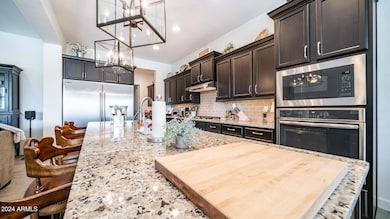 1061 N Quinn-13