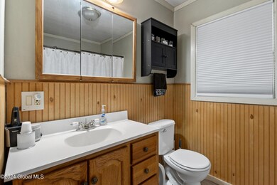 12 Avenue A, Troy, NY 12182 - photo 6