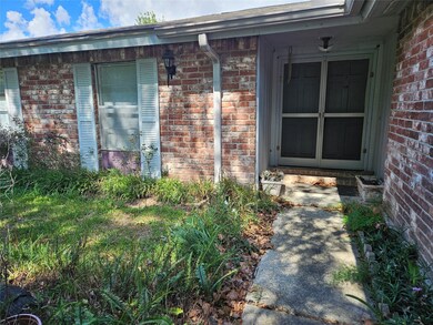 16815 Blackhawk Blvd, Friendswood, TX 77546 - photo 5