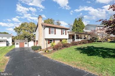 6418 Taunton Rd, Harrisburg, PA 17111 - photo 2