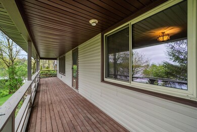 07-Rear Deck