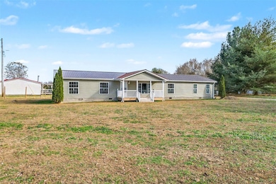 1834 Oak Grove Church Rd, Adolphus, KY 42120 - photo 7