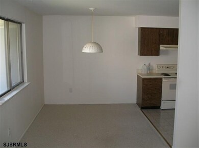 2141 Rhododendron Ct unit 5910, Mays Landing, NJ 08330 - photo 4