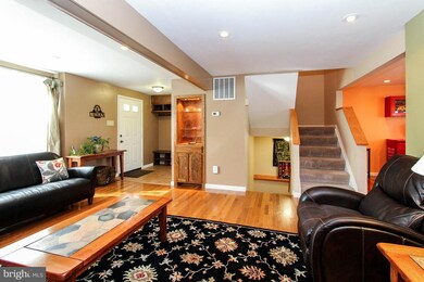 2309 Middle Creek Ln, Reston, VA 20191 - photo 5