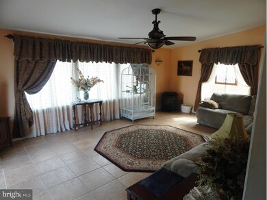 407 W Furnace Branch Rd, Glen Burnie, MD 21061 - photo 7