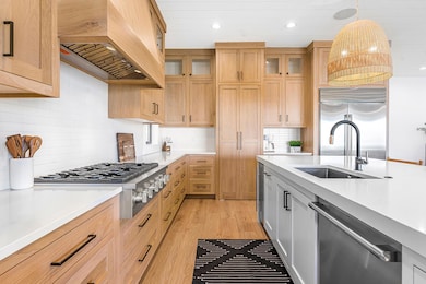 898 W Sapphire Sky Dr St-large-003-034-D