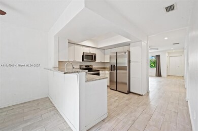 7403 NW 76th St, Tamarac, FL 33321 - photo 7