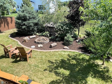 3619 Par St N, Fargo, ND 58102 - photo 3