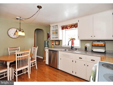 1216 N Reading Ave, Bechtelsville, PA 19505 - photo 4