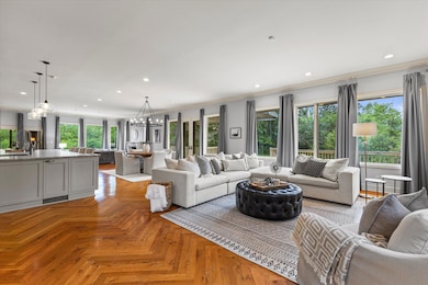 1465 W County Line Rd, Milwaukee, WI 53217 - photo 5