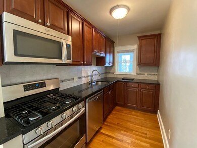 37 Leach St unit 2, Salem, MA 01970 - photo 5