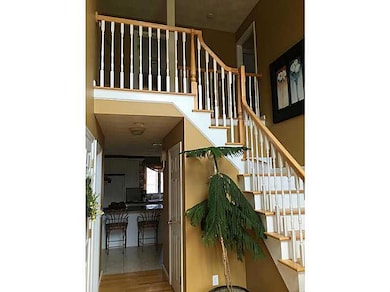 22 Raven Cir, Cranston, RI 02921 - photo 7