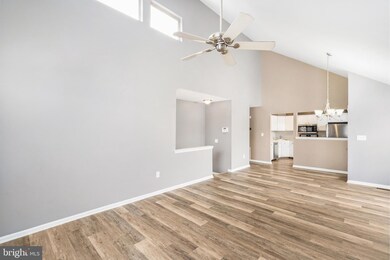 6 Huber Ct unit 103, Hightstown, NJ 08520 - photo 6
