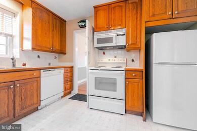 1216 Edmonds Ave, Drexel Hill, PA 19026 - photo 7