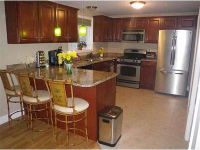 530 Mammoth Rd unit 46, Dracut, MA 01826 - photo 2