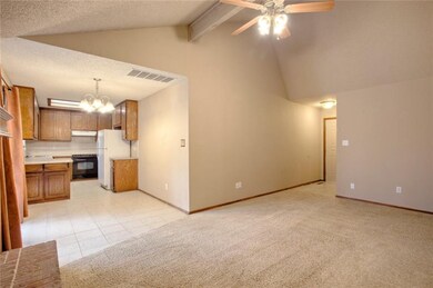 3620 Peregrine Dr, Norman, OK 73072 - photo 6