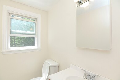 118 Edinboro St unit 118, Newtonville, MA 02460 - photo 4