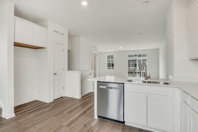 585 Yosemite Way, Mundelein, IL 60060 - photo 6