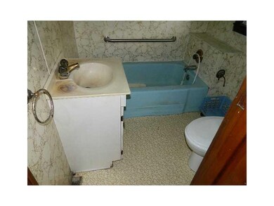 Full Bath.