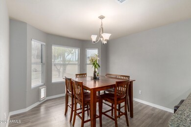 Kitchen/Dining Area
