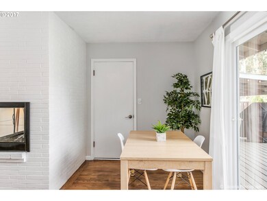 12865 SW Faircrest St, Portland, OR 97225 - photo 5