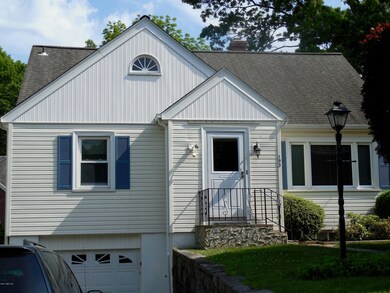 193 Hobart Ave unit 2, Greenwich, CT 06831 - photo 5