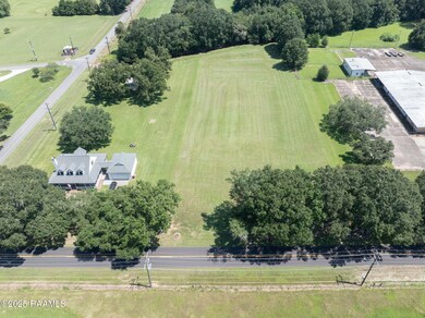 111 Veterinarian Rd, Lafayette, LA 70507 - photo 2