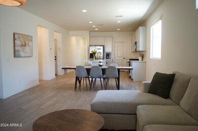 3723 S 57th Ln, Phoenix, AZ 85043 - photo 5