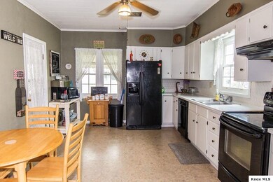 109 E Main St, Danville, OH 43014 - photo 4