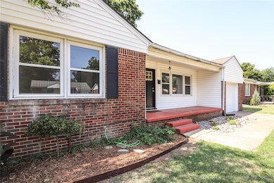 2642 S Oswego Place, Tulsa, OK 74114 - photo 3