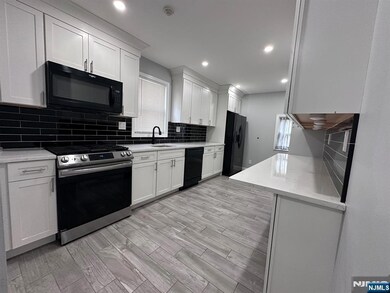 109 Arlington Blvd unit 1, North Arlington, NJ 07031 - photo 4