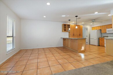 07-Kitchen & Dining Room