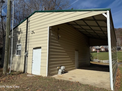 505 Mckinney Rd, Blaine, TN 37709 - photo 5