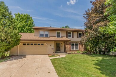 3906 1st Ave NW, Cedar Rapids, IA 52405 - photo 2