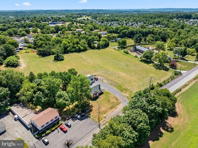 3815 Schuylkill Rd, Spring City, PA 19475 - photo 6