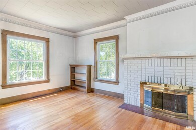 1200 E 9th St, Davenport, IA 52803 - photo 5