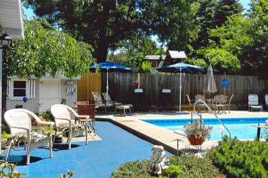 9 Kim Dr, Albany, NY 12211 - photo 6