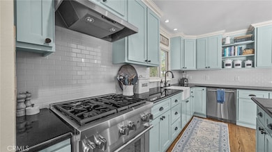 753 Loma Vista St, El Segundo, CA 90245 - photo 3