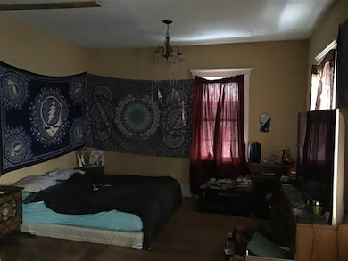 261 S Main St, White River Junction, VT 05001 - photo 5