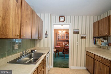 University One Condos unit 1305, Baltimore, MD 21218 - photo 4