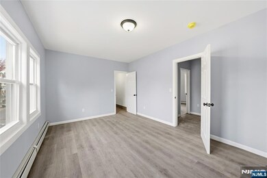 110 Montgomery Ave, Irvington, NJ 07111 - photo 6