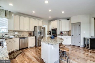 8404 Orndorff Way, Laurel, MD 20723 - photo 4