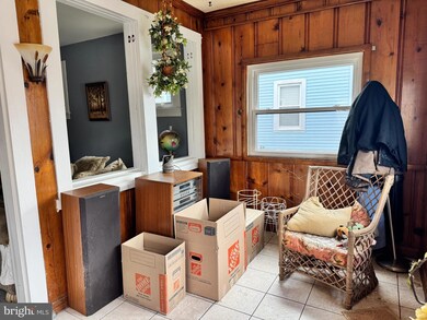 1312 Poplar Ave, Halethorpe, MD 21227 - photo 2