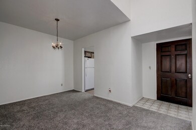 Forgeus entryway